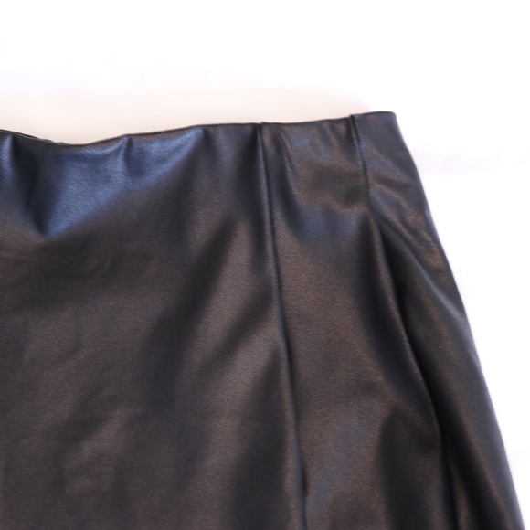 Shapewear Leather Sculpting Skirt Large NWT - Picture 6 of 11